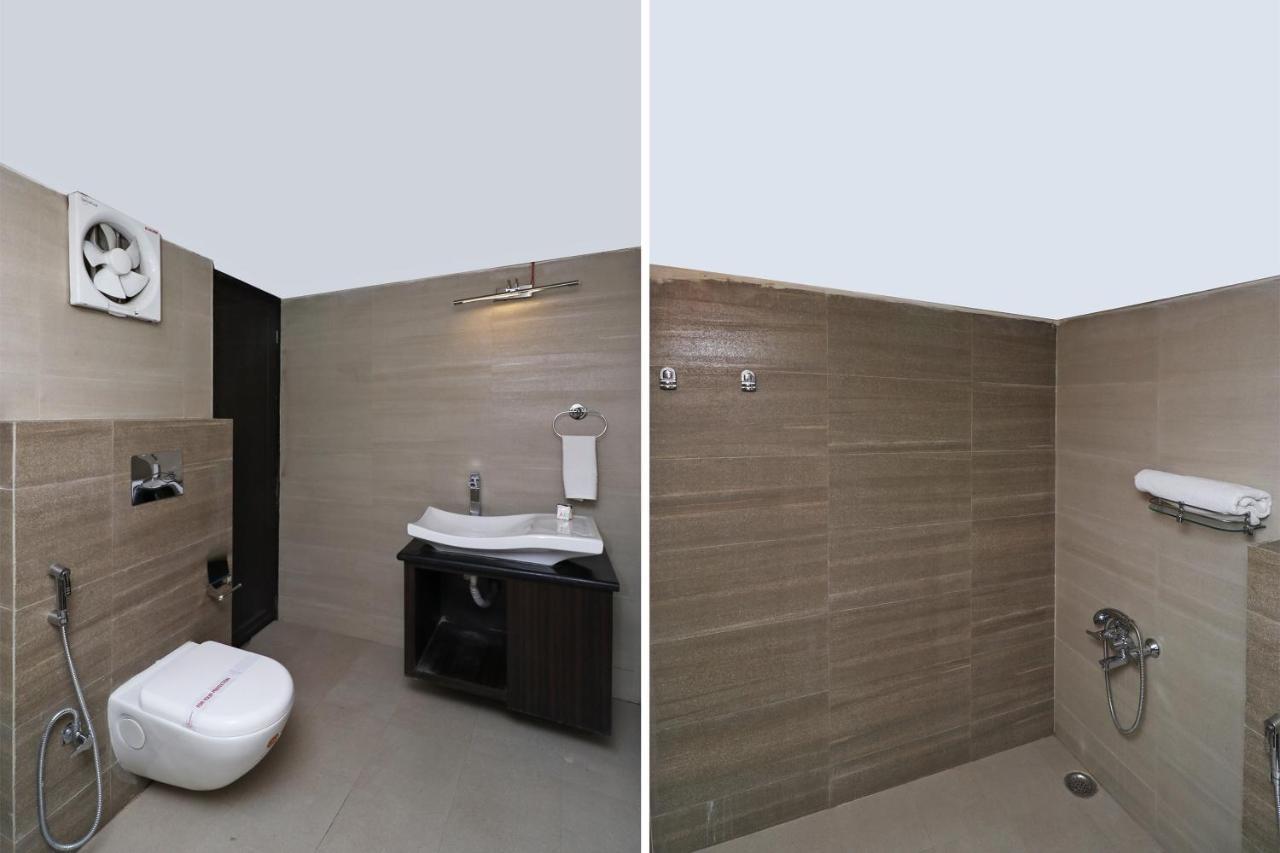 Oyo 23009 Hotel Maxx 勒克瑙 外观 照片